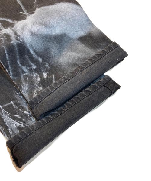 shoop（シュープ）shoop (シュープ) STUDIOUS (ステュディオス) 別注DENIM フラワープリントデニムパンツ ブラック サイズ:Mの古着・服飾アイテム