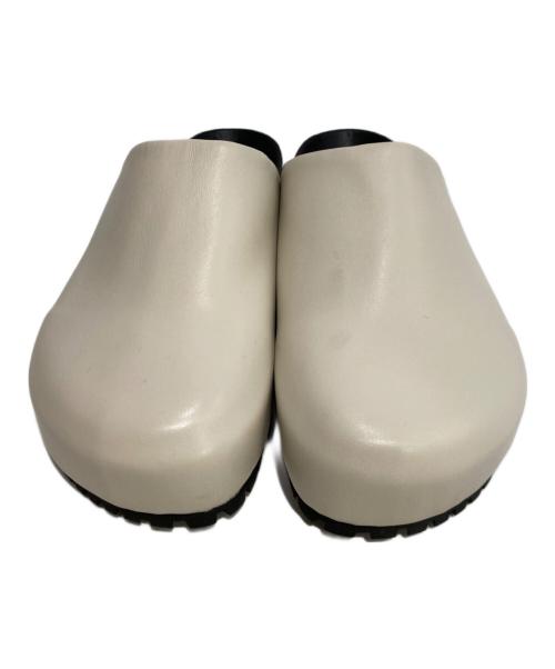 RIM.ARK（リムアーク）RIM.ARK (リムアーク) Relaxy leather sandal リラックシーレザーサンダル ホワイト サイズ:38の古着・服飾アイテム