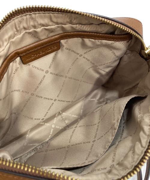 MICHAEL KORS（マイケルコース）MICHAEL KORS (マイケルコース) シグネイチャーショルダーバッグの古着・服飾アイテム