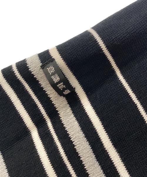 is-ness（イズネス）is-ness (イズネス) KNITTED FLASH BORDER T-SHIRT 半袖 ボーダー ニット ホワイト×ブラック サイズ:Lの古着・服飾アイテム