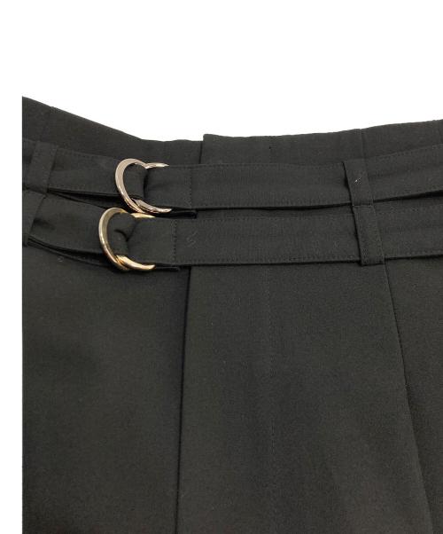 CINOH（チノ）CINOH (チノ) DOUBLE BELT TUCK PANTS ダブルベルトタックパンツ ブラック サイズ:36の古着・服飾アイテム