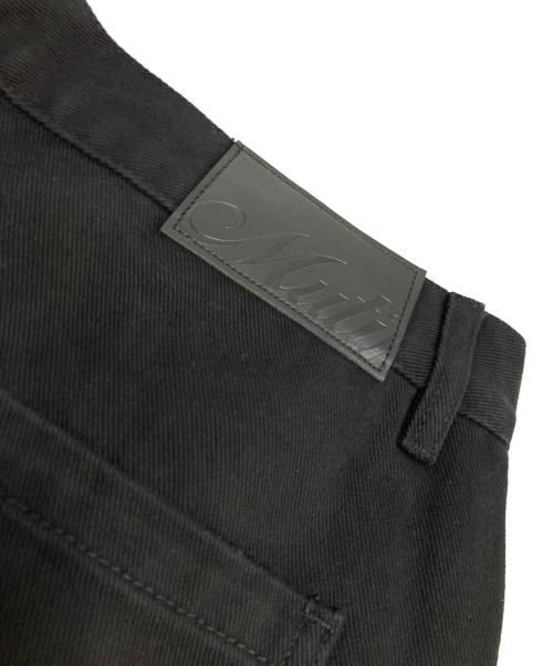 mutimer（ミューティマー）mutimer (ミューティマー) Everyday Pleats タックワイドデニムパンツ ブラック サイズ:32の古着・服飾アイテム