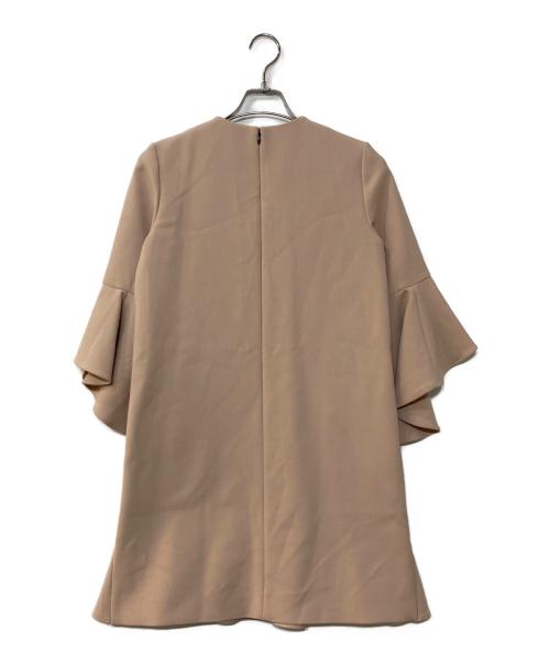 YOKO CHAN（ヨーコチャン）YOKO CHAN (ヨーコチャン) ラッフルワンピース ベージュ サイズ:38の古着・服飾アイテム