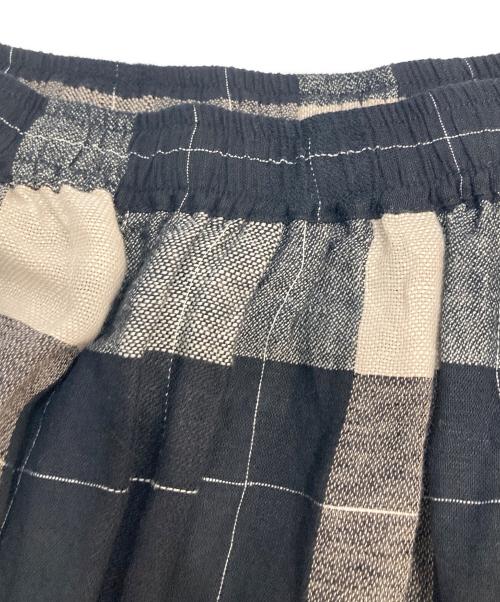 BEARDSLEY（ビアズリー）BEARDSLEY (ビアズリー) リネンチェックウエストリブパンツ ブラック サイズ:Fの古着・服飾アイテム