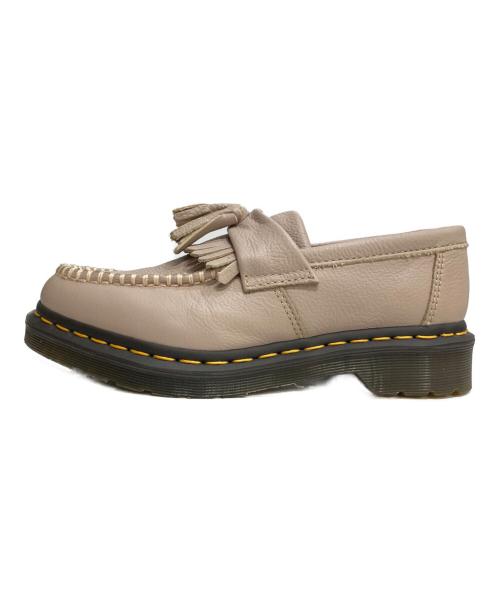 Dr.Martens（ドクターマーチン）Dr.Martens (ドクターマーチン) ADRIAN タッセル ローファー ベージュ サイズ:UK5の古着・服飾アイテム