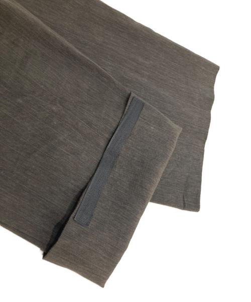 ARMANI COLLEZIONI（アルマーニ コレツィオーニ）ARMANI COLLEZIONI (アルマーニ コレツィオーニ) 2Bストライプスーツ グレー サイズ:48の古着・服飾アイテム