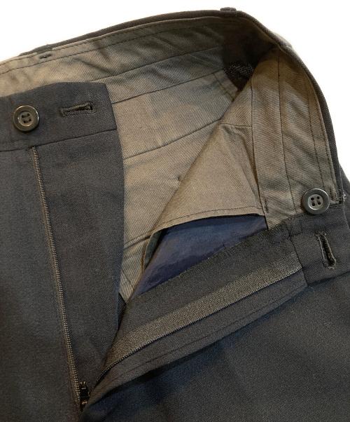 DRIES VAN NOTEN（ドリスヴァンノッテン）DRIES VAN NOTEN (ドリスヴァンノッテン) ウールブレンドタックスラックス　3952-1709 ネイビー サイズ:46の古着・服飾アイテム