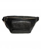 GUCCIグッチ）の古着「GGエンボスボディバッグ」｜ブラック