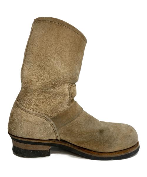 RED WING（レッドウィング）RED WING (レッドウィング) スウェード エンジニアブーツ ベージュ サイズ:8Dの古着・服飾アイテム
