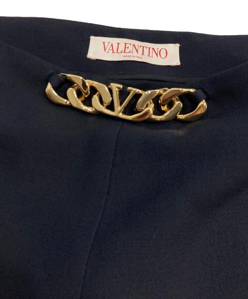VALENTINO（ヴァレンティノ）VALENTINO (ヴァレンティノ) ロゴチェーンショートパンツ ネイビー サイズ:40の古着・服飾アイテム