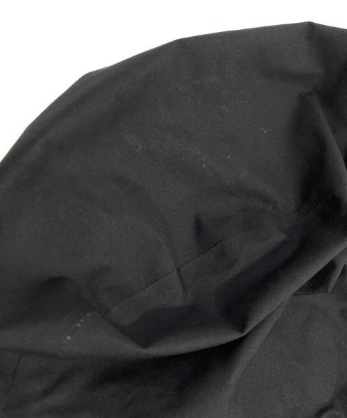 ARC'TERYX（アークテリクス）ARC'TERYX (アークテリクス) BETA JACKET ベータ ジャケット ブラック サイズ:Mの古着・服飾アイテム
