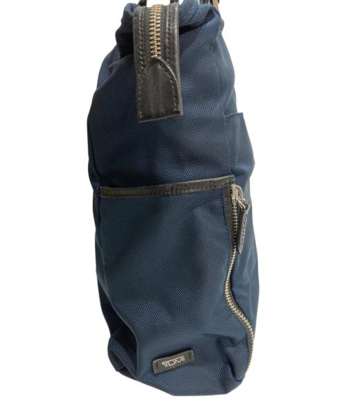 TUMI（トゥミ）TUMI (トゥミ) JARVIS ジャーヴィス ナイロンレザートートバッグ ブラック×ネイビーの古着・服飾アイテム