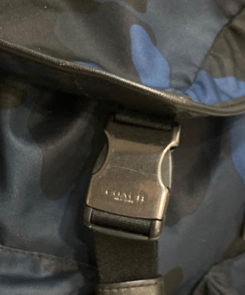 COACH（コーチ）COACH (コーチ) Terrain Trek Pack In Printed Nylon カモフラ柄バックパック ブルーの古着・服飾アイテム