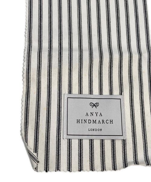 ANYA HINDMARCH（アニヤ・ハインドマーチ）ANYA HINDMARCH (アニヤ・ハインドマーチ) Small Zip Round Wallet Eyes  ピンクの古着・服飾アイテム
