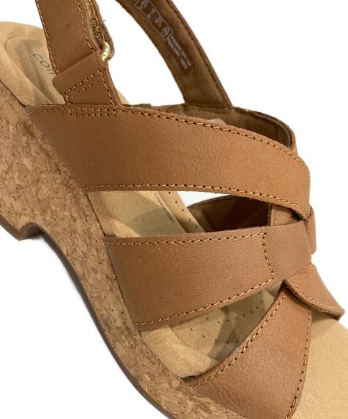 CLARKS（クラークス）CLARKS (クラークス) GISELLE BEACH ジゼルビーチ ブラウン サイズ:UK4 1/2Dの古着・服飾アイテム