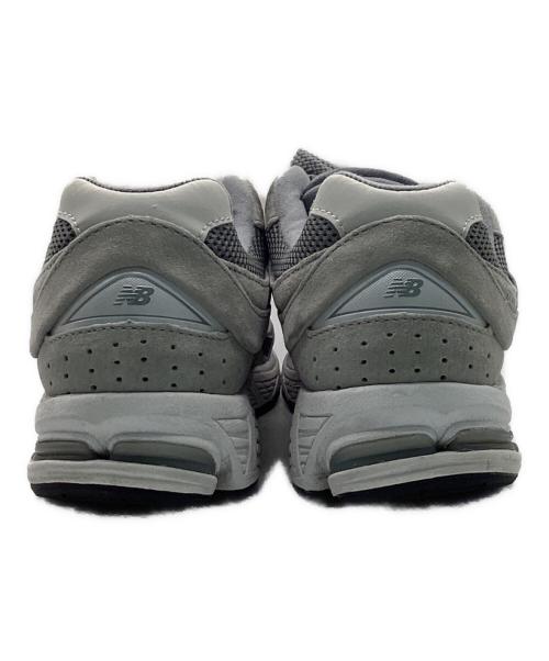 NEW BALANCE（ニューバランス）NEW BALANCE (ニューバランス) M2002RST　ローカットスニーカー グレー サイズ:25cmの古着・服飾アイテム