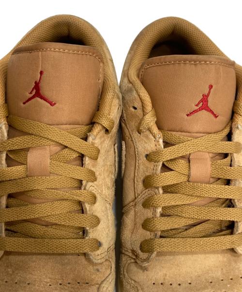 NIKE（ナイキ）NIKE (ナイキ) AIR JORDAN 1 LOW SE FLAX/FLAX-VARSITY RED-MUSLIN エア ジョーダン 1 LOW SE ブラウン サイズ:28の古着・服飾アイテム