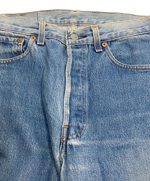 LEVI'S（リーバイス）LEVI'S (リーバイス) 90`S501デニムパンツ インディゴ サイズ:W30の古着・服飾アイテム