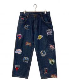 UNK×NBA（アンク×エヌビーエー）の古着「NBAチーム刺繍 パッチワークデニムパンツ」｜インディゴ