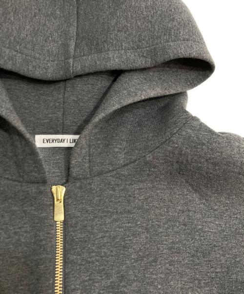 EVERYDAY I LIKE.（エヴリデイ アイ ライク）EVERYDAY I LIKE. (エヴリデイ アイ ライク) Oversized ジップ フーディー グレー サイズ:FREEの古着・服飾アイテム