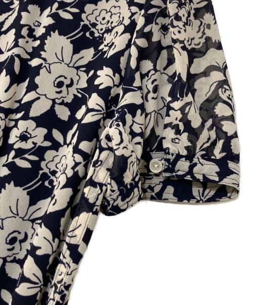 POLO RALPH LAUREN（ポロ・ラルフローレン）POLO RALPH LAUREN (ポロ・ラルフローレン) 花柄半袖カシュクールワンピース ホワイト サイズ:4の古着・服飾アイテム