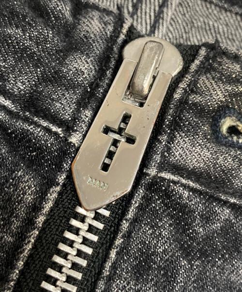 masu（エムエーエスユー）masu (エムエーエスユー) TIGHT FIT DAMAGED JEANS グレー サイズ:46の古着・服飾アイテム