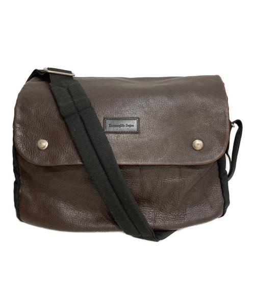 ERMENEGILDO ZEGNA（エルメネジルド・ゼニア）ERMENEGILDO ZEGNA (エルメネジルド・ゼニア) レザーコンビメッセンジャーバッグ ブラウンの古着・服飾アイテム