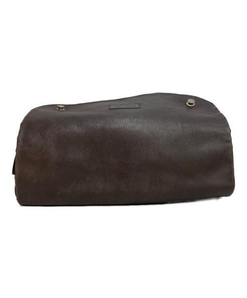 ERMENEGILDO ZEGNA（エルメネジルド・ゼニア）ERMENEGILDO ZEGNA (エルメネジルド・ゼニア) レザーコンビメッセンジャーバッグ ブラウンの古着・服飾アイテム