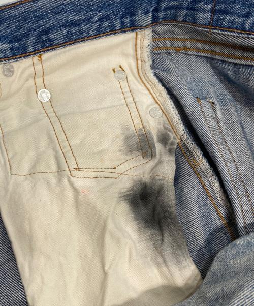 LEVI'S（リーバイス）LEVI'S (リーバイス) 90`S501赤耳復刻デニムパンツ インディゴ サイズ:W30の古着・服飾アイテム