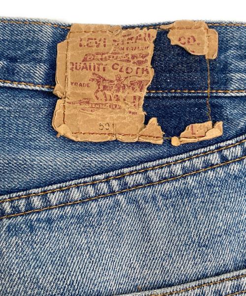 LEVI'S（リーバイス）LEVI'S (リーバイス) 90`S501赤耳復刻デニムパンツ インディゴ サイズ:W30の古着・服飾アイテム