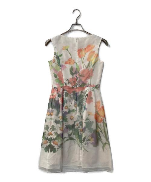 TOCCA（トッカ）TOCCA (トッカ) drawing flowerワンピース ホワイト サイズ:２の古着・服飾アイテム