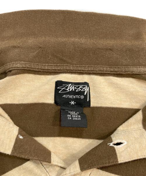 stussy（ステューシー）stussy (ステューシー) ボーダー ポロシャツ ベージュ×ブラウン サイズ:Mの古着・服飾アイテム