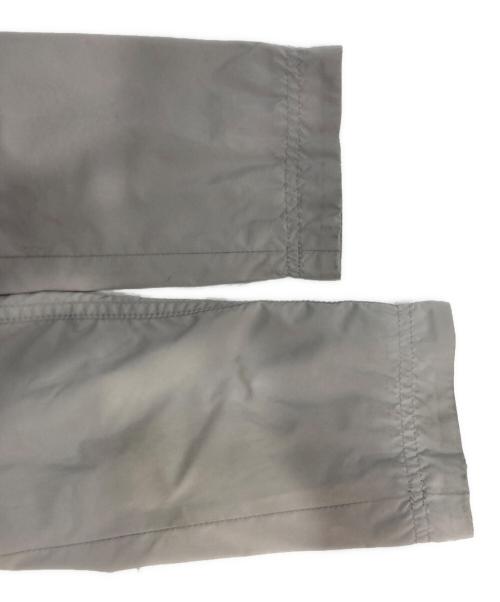 24 ISSEY MIYAKE（24 イッセイミヤケ）24 ISSEY MIYAKE (24 イッセイミヤケ) ポリステンカラーコート TF11FA101 グレー サイズ:2の古着・服飾アイテム