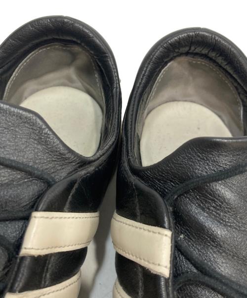 Y-3（ワイスリー）Y-3 (ワイスリー) Regu 2002 'Black Alumina' レグ 2002 ブラック サイズ:27.5の古着・服飾アイテム