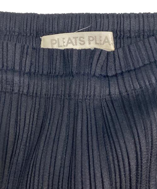 PLEATS PLEASE（プリーツプリーズ）PLEATS PLEASE (プリーツプリーズ) プリーツスカート ブラック サイズ:3の古着・服飾アイテム