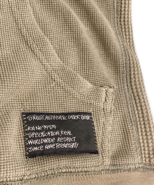 stussy（ステューシー）stussy (ステューシー) サーマル ジップパーカー オリーブ サイズ:MEDIUMの古着・服飾アイテム