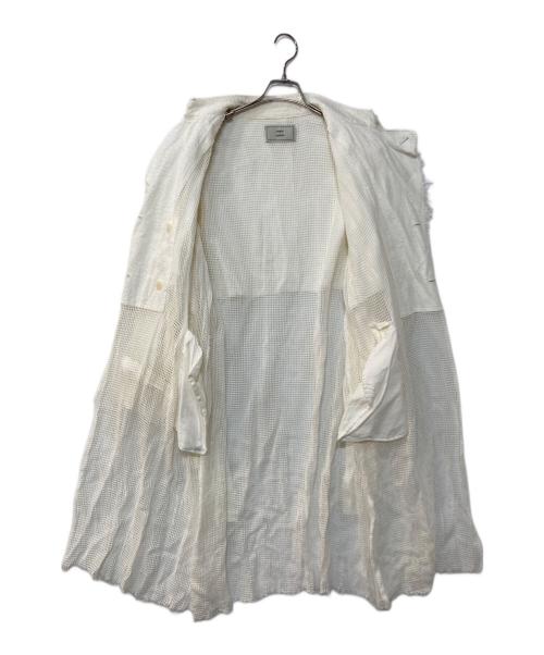 FUMIE=TANAKA（フミエタナカ）FUMIE=TANAKA (フミエタナカ) Needle Trench Coat ホワイト サイズ:-の古着・服飾アイテム