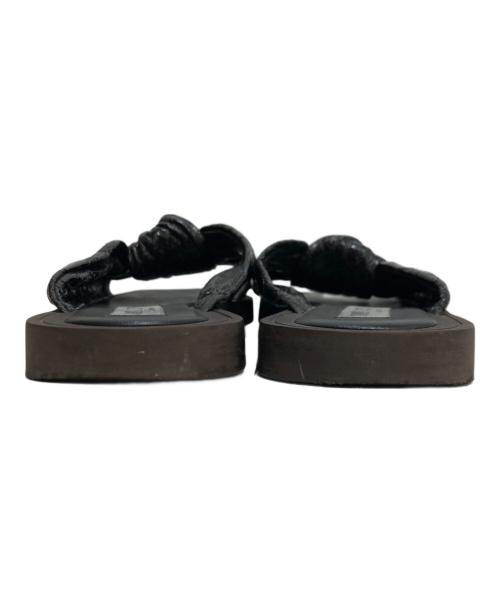 JIMMY CHOO（ジミーチュウ）JIMMY CHOO (ジミーチュウ) トロピカ フラットサンダル ブラウン サイズ:36の古着・服飾アイテム