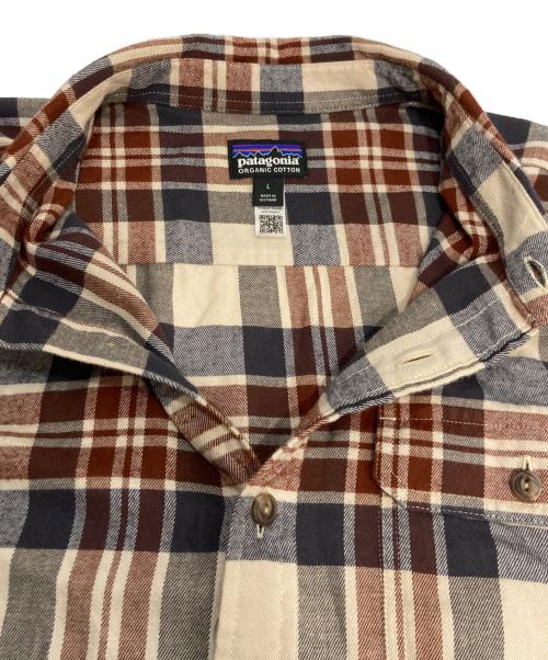 Patagonia（パタゴニア）Patagonia (パタゴニア) ロングスリーブ・ライトウェイト・フィヨルド・フランネル・シャツ ブラウン サイズ:Lの古着・服飾アイテム