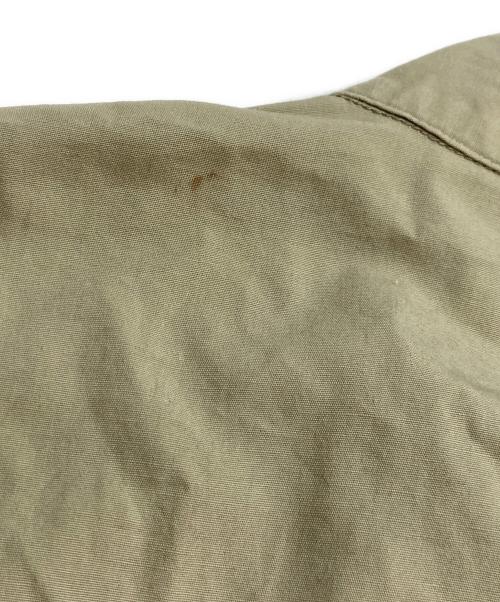 POST O'ALLS（ポストオーバーオールズ）POST O'ALLS (ポストオーバーオールズ) ショートブルゾン ベージュ サイズ:Mの古着・服飾アイテム