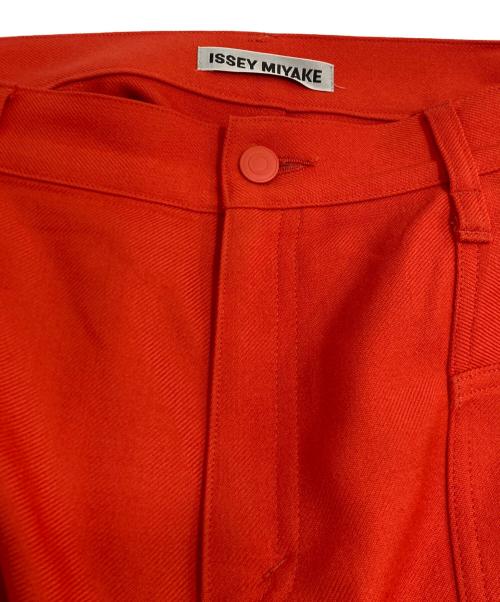 ISSEY MIYAKE（イッセイミヤケ）ISSEY MIYAKE (イッセイミヤケ) DISPOCKET PANTS レッド サイズ:2の古着・服飾アイテム