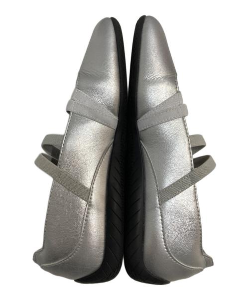 PUMA（プーマ）PUMA (プーマ) SPEEDCAT BALLET METALLIC WNS スピードキャット バレエ メタリック スニーカー シルバー サイズ:24の古着・服飾アイテム