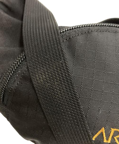 ARC'TERYX（アークテリクス）ARC'TERYX (アークテリクス) BEAMS (ビームス) URBAN FANNY ボディバッグ ブラックの古着・服飾アイテム