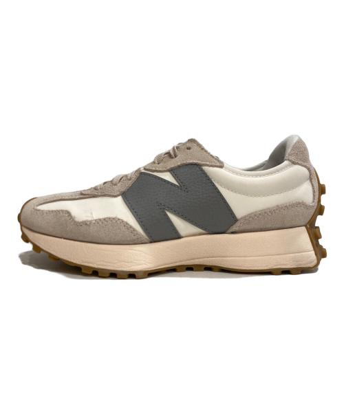 NEW BALANCE（ニューバランス）NEW BALANCE (ニューバランス) U327LT ホワイト サイズ:23.5の古着・服飾アイテム
