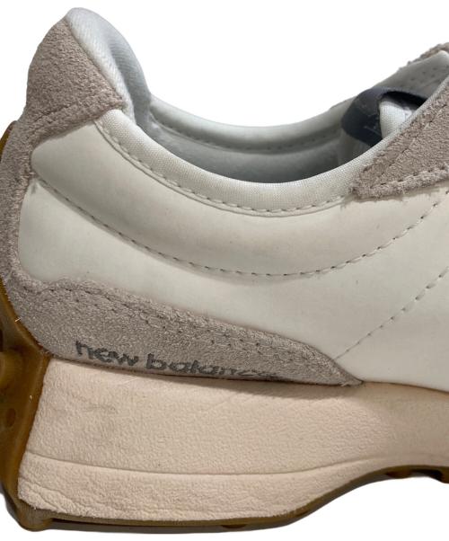 NEW BALANCE（ニューバランス）NEW BALANCE (ニューバランス) U327LT ホワイト サイズ:23.5の古着・服飾アイテム