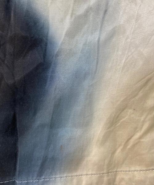 ISSEY MIYAKE（イッセイミヤケ）ISSEY MIYAKE (イッセイミヤケ) 変形ドローストリングブラウス グリーン サイズ:2の古着・服飾アイテム