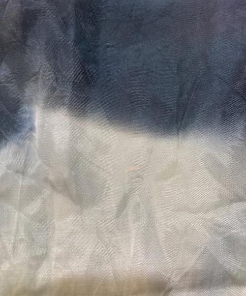 ISSEY MIYAKE（イッセイミヤケ）ISSEY MIYAKE (イッセイミヤケ) 変形ドローストリングブラウス グリーン サイズ:2の古着・服飾アイテム