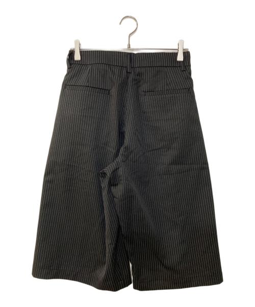 basketcase（バスケットケース）Basketcase (バスケットケース) ストライプワイドハーフパンツ ブラック サイズ:30の古着・服飾アイテム