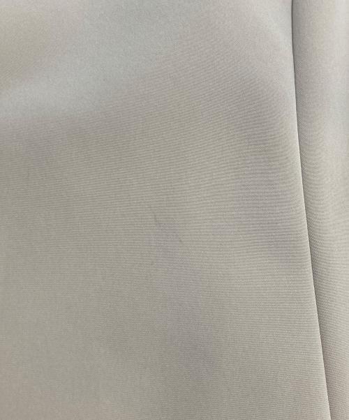 FOXEY NEWYORK（フォクシーニューヨーク）FOXEY NEWYORK (フォクシーニューヨーク) ノースリーブワンピース ベージュ サイズ:40の古着・服飾アイテム