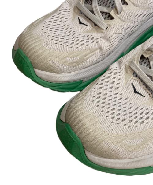 HOKAONEONE（ホカオネオネ）HOKAONEONE (ホカオネオネ) CLIFTON EDGE ホワイト サイズ:24.5の古着・服飾アイテム